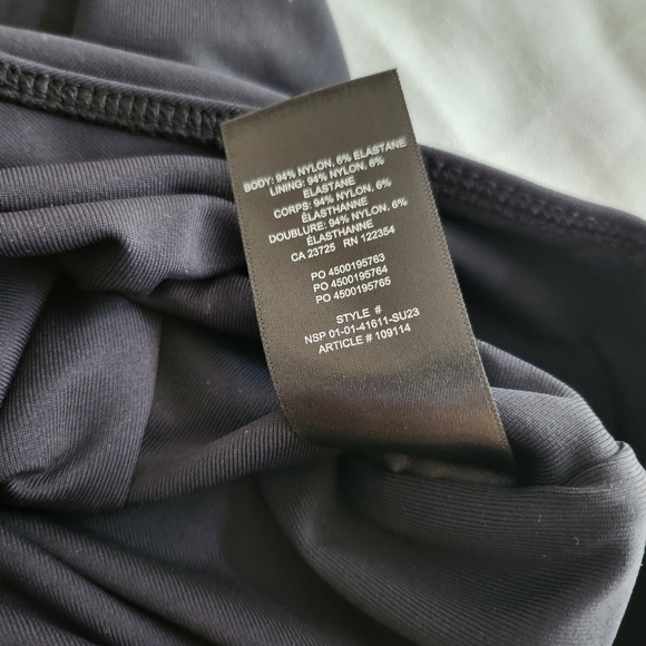 NWT Aritzia Babaton XXS Contour bodysuit, black, asymmetrical - Picture 8 of 8